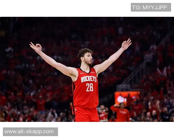 美媒称杨瀚森逐渐融入球队与夏普默契如开拓者的申京与阿门 美媒称杨瀚森逐渐融入球队与夏普默契如开拓者的申京与阿门