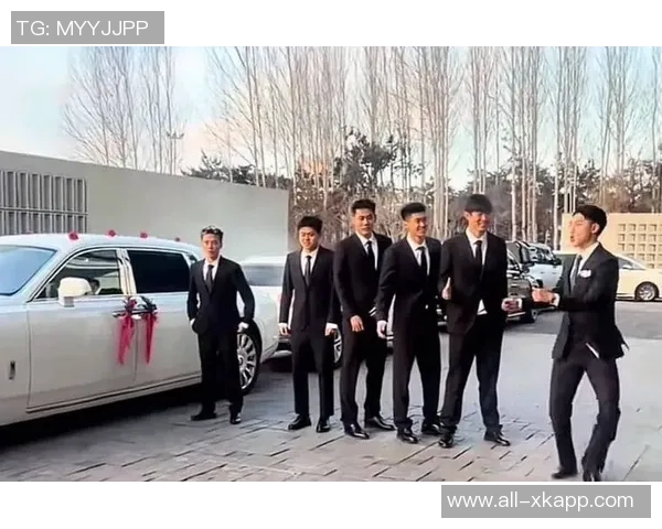 国脚高准翼喜结良缘泰山恒大昔日队友齐聚祝福盛典